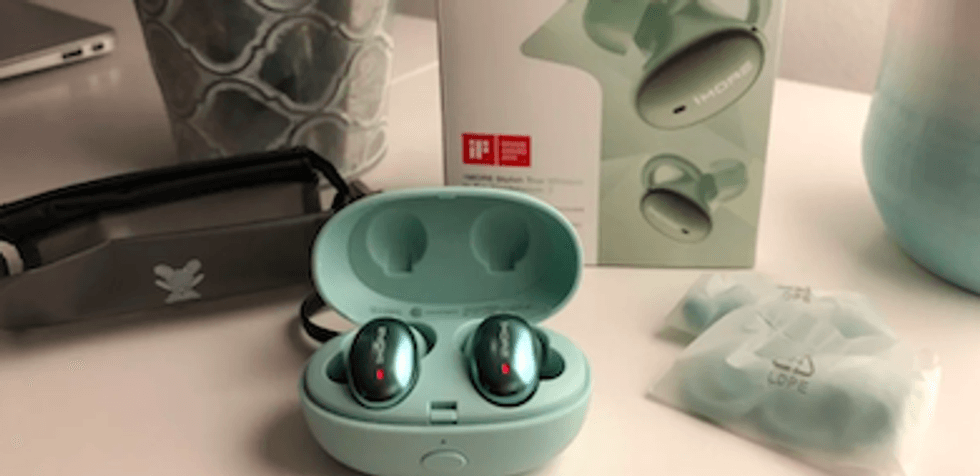 1More Stylish True Wireless headphones