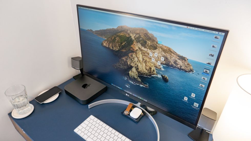 27-inch LG monitor on a compact home office desk