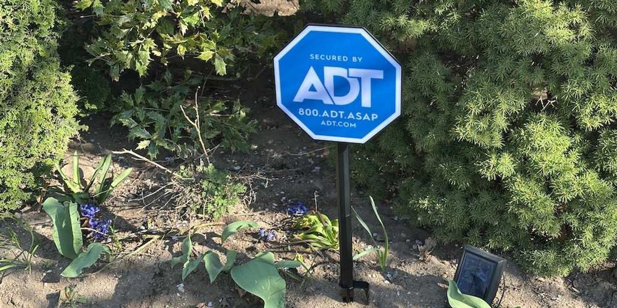 Adt Led Sign Light ADT Live Light Review: Smarter Home Security Signal - Gearbrain