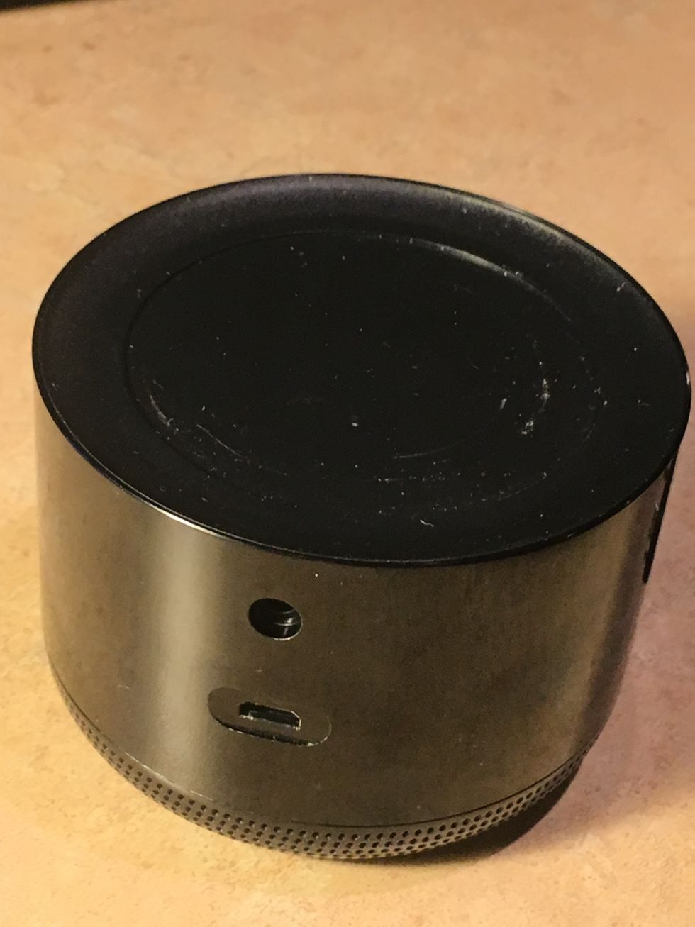 A photo of Fremo EVO bluetooth speaker