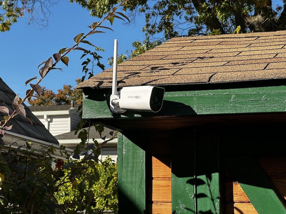 Swann MaxRanger4K Review: 4K, AI & Solar-Powered Security - Gearbrain