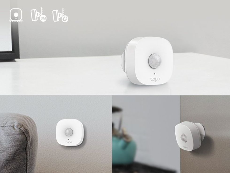 a photo of Tapo T100 smart motion sensor on a few walls