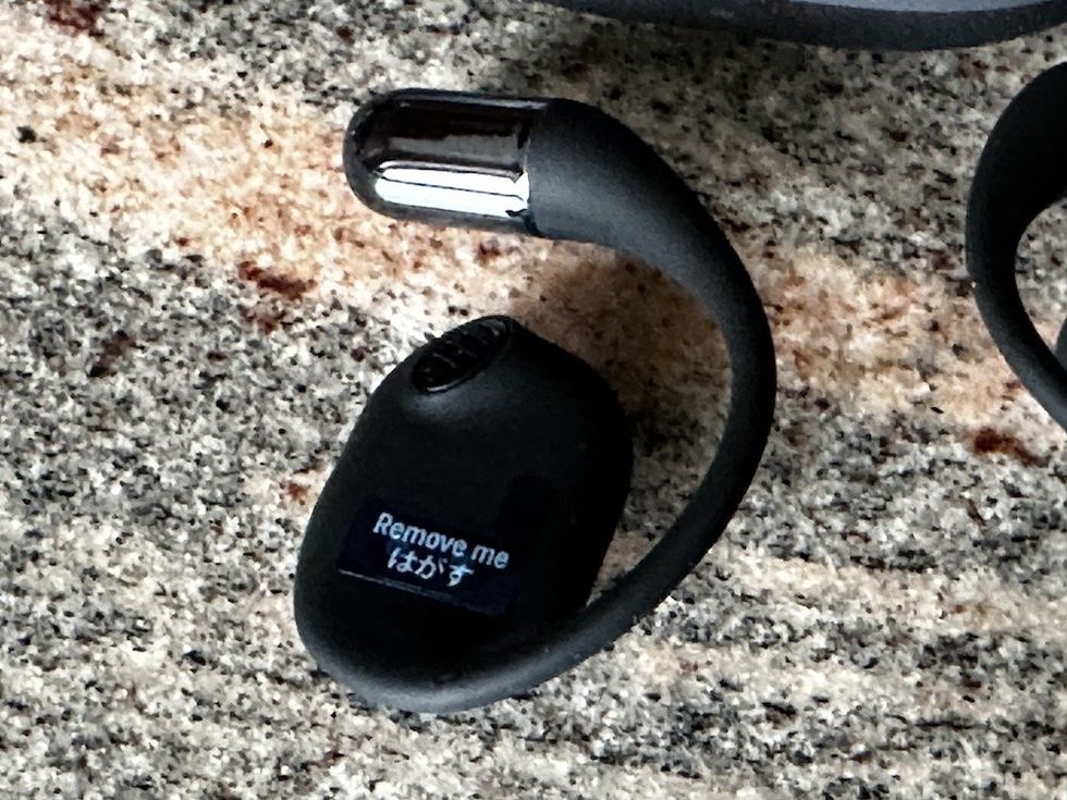 a photo of the SoundPEATS GoFree2 Open Ear earphone