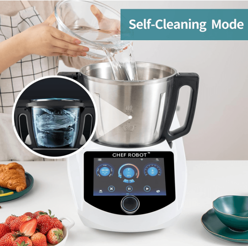 a photo showing ChefRobot Ultra Smart Food Processior in Self-Cleaning Mode