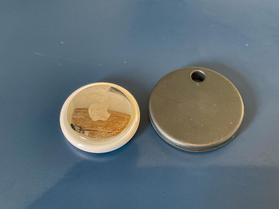 Apple AirTag and Chipolo One Spot