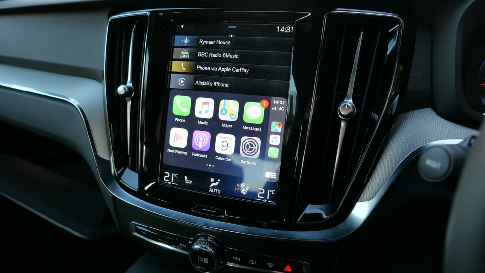 Apple CarPlay