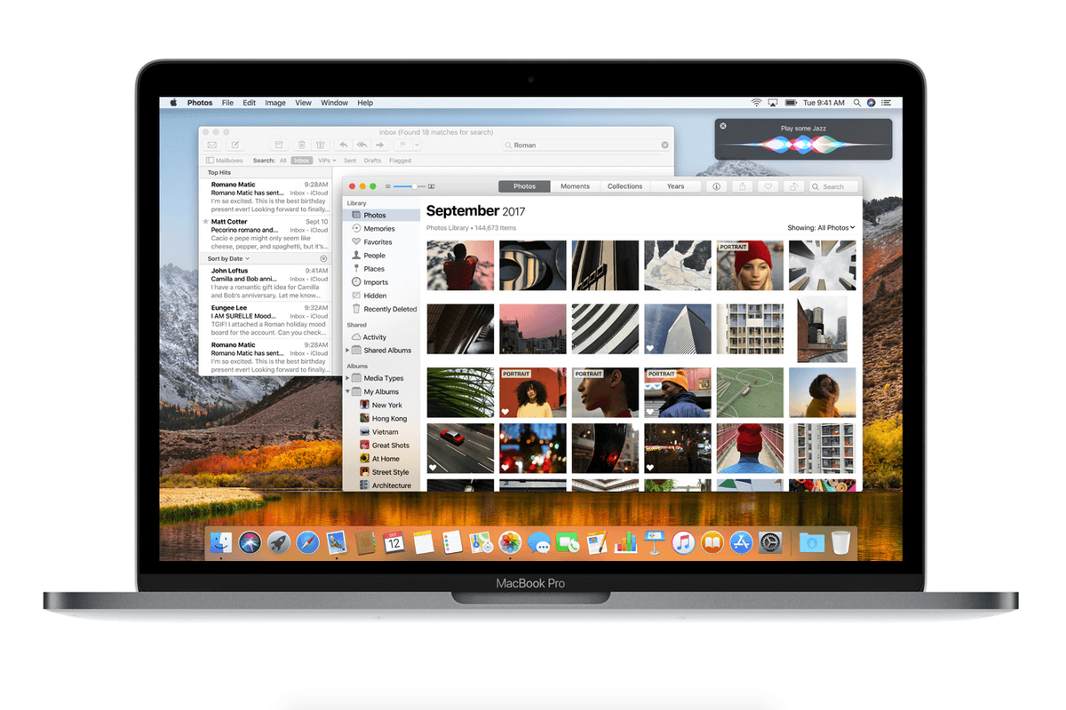 Apple MacBook Pro photo