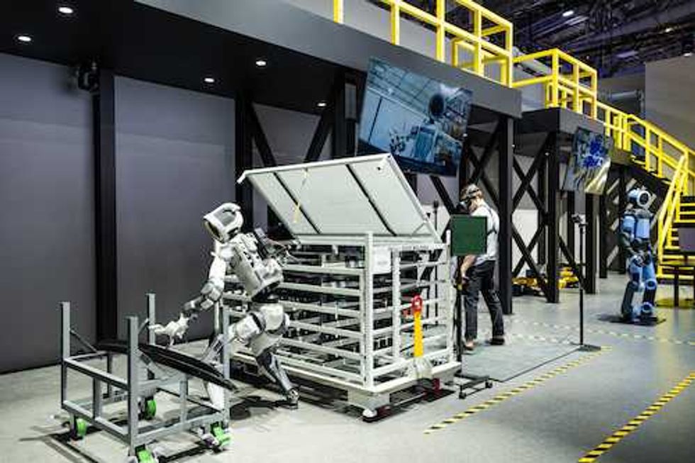 Atlas Humanoid Robot by Boston Dynamics (Hyundai Motor Group) photo