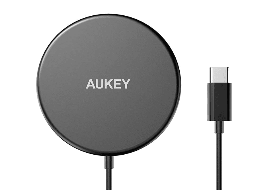 Aukey MagSafe magnetic charger