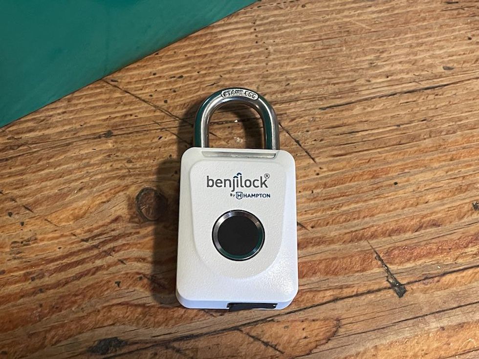BenjiLock by Hampton Fingerprint Sport Padlock review