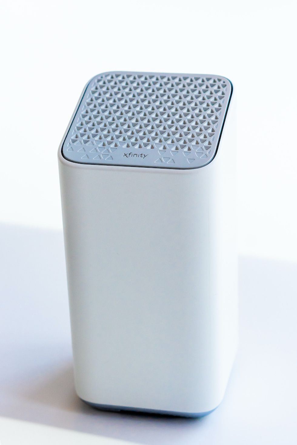 Comcast xFi Advanced Gateway router in white