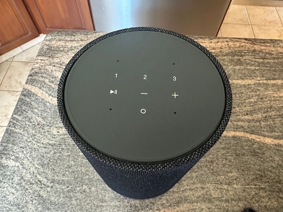 Controls ontop of Denon Home 200 speaker
