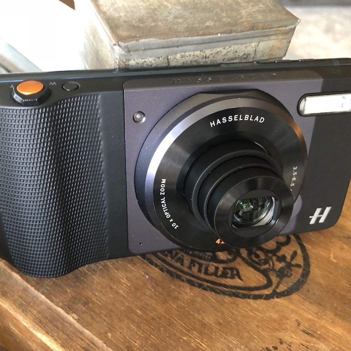 NEWS: New Moto Mods include a 360 camera | The Test Pit NEWS: New Moto Mods include a 360 camera | The Test Pit