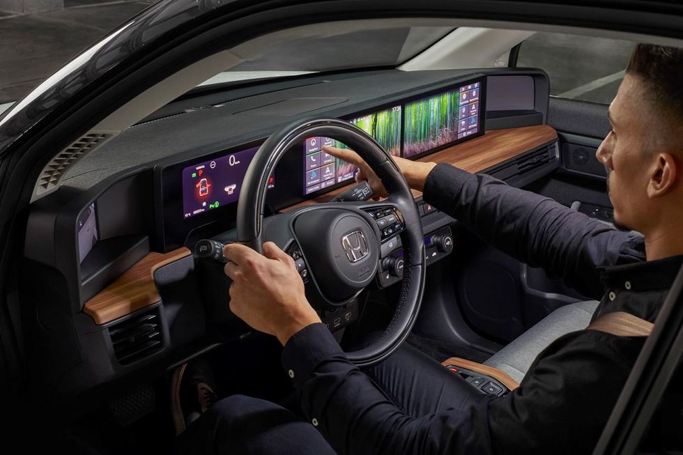 Honda E touchscreens