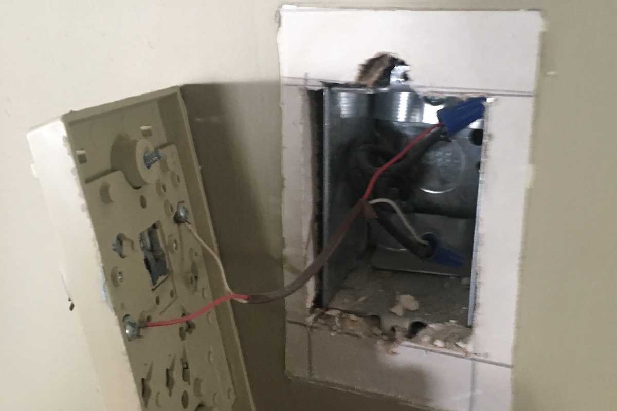 how to find out if your old thermostat has a C-Wire, take it off the wall and see how many wires it uses.