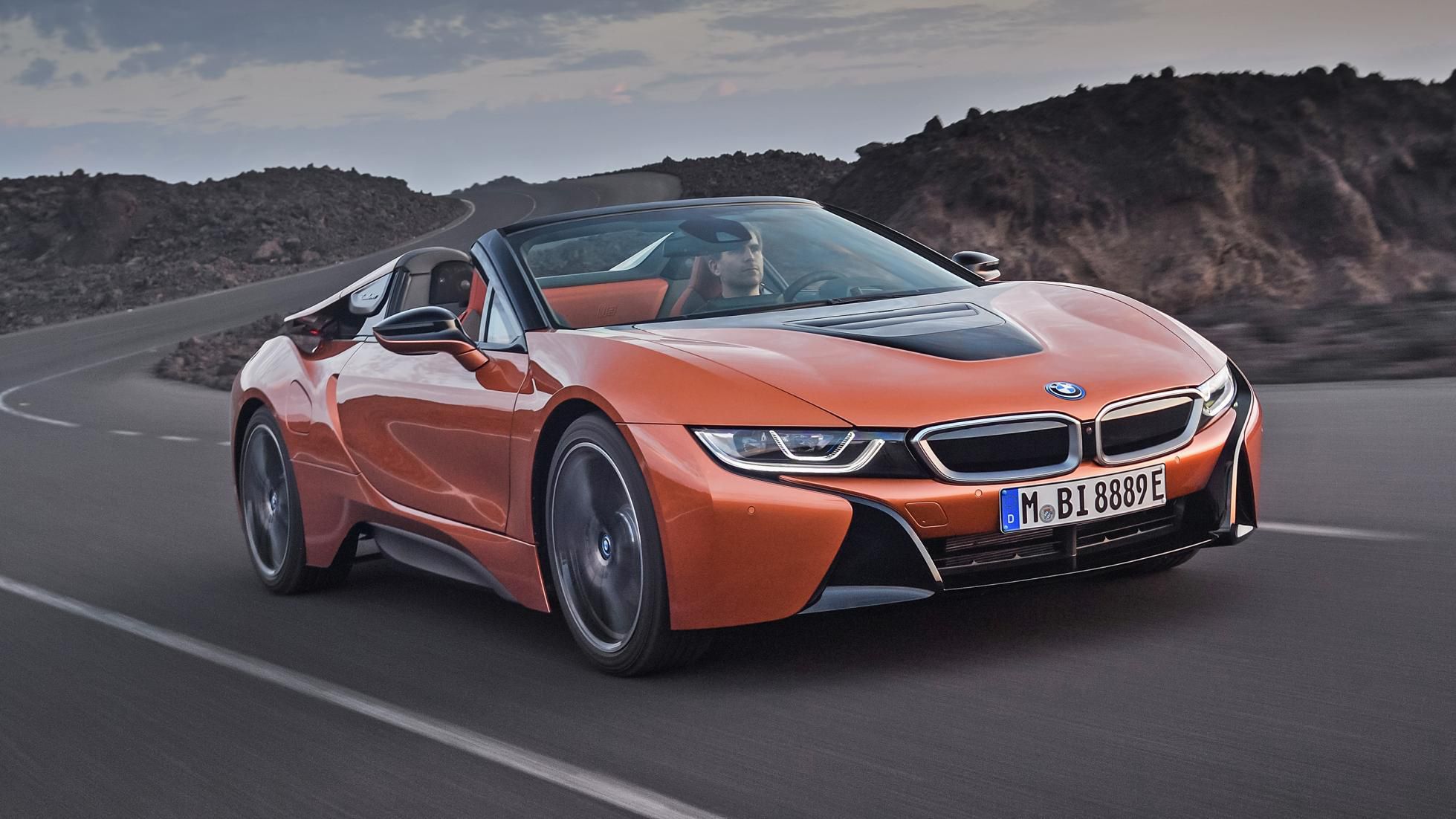 mentaal Zij zijn Gehakt BMW i8 Roadster: Topless hybrid supercar finally revealed - Gearbrain