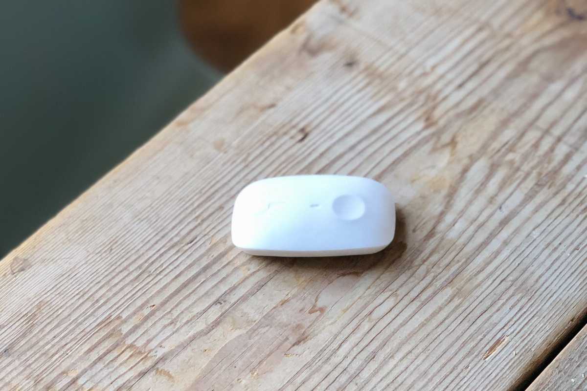 Review: Upright Go wants to buzz your posture back in place