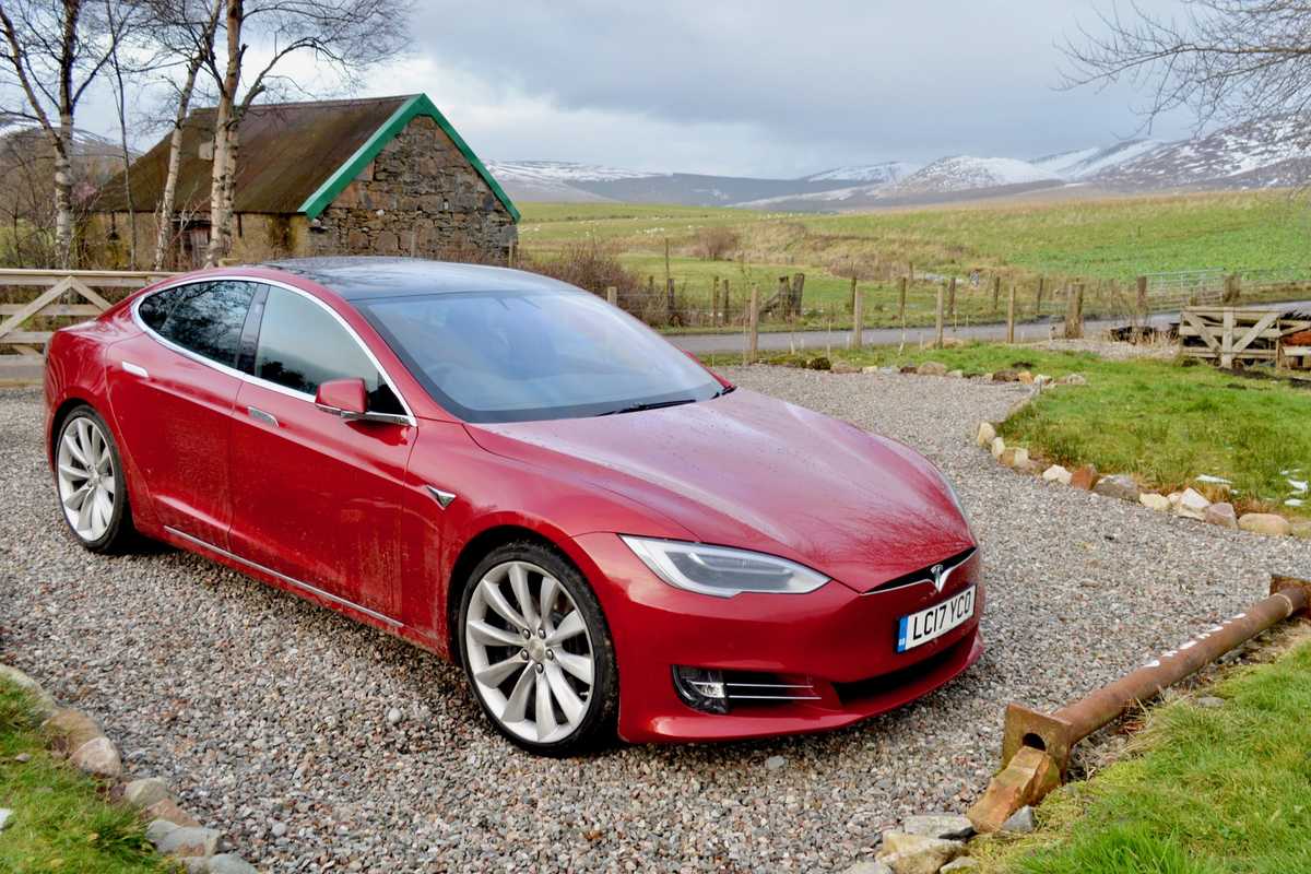 How Tesla and the Supercharger network make 1,200-mile EV drives a breeze