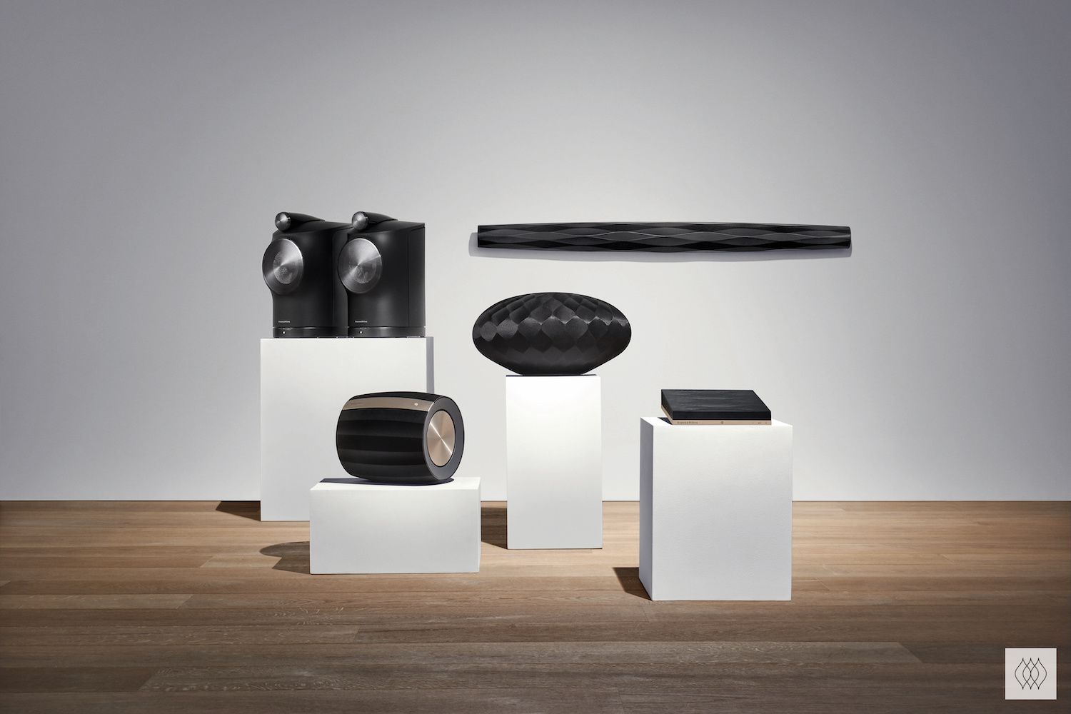 bowers & wilkins mesh network formation suite speakers