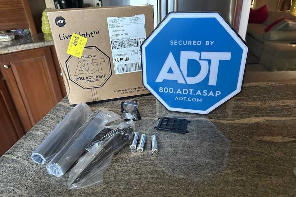 Adt Led Sign Light ADT Live Light Review: Smarter Home Security Signal - Gearbrain