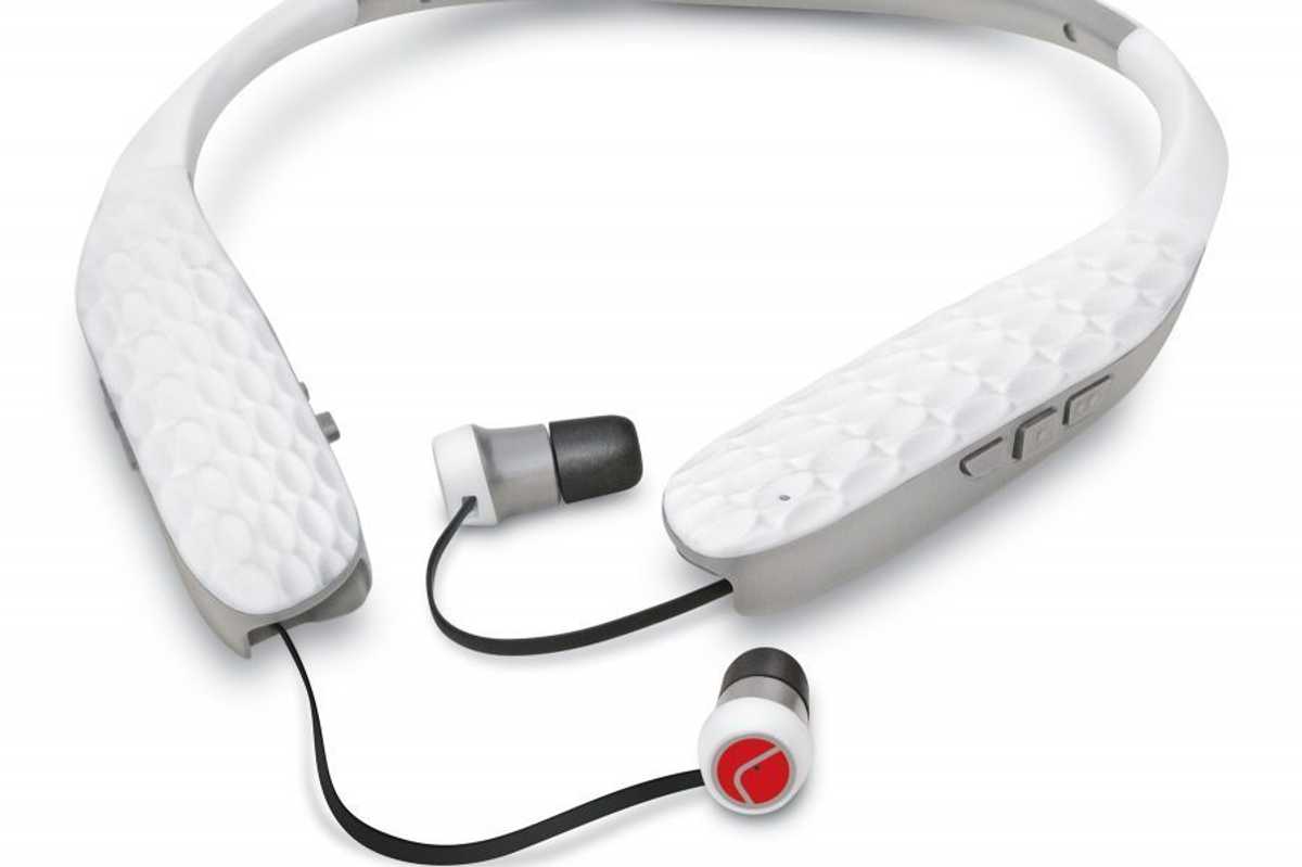 Review: Lucid’s AMPED Bluetooth Neckband Helps You Drown Out The Noise