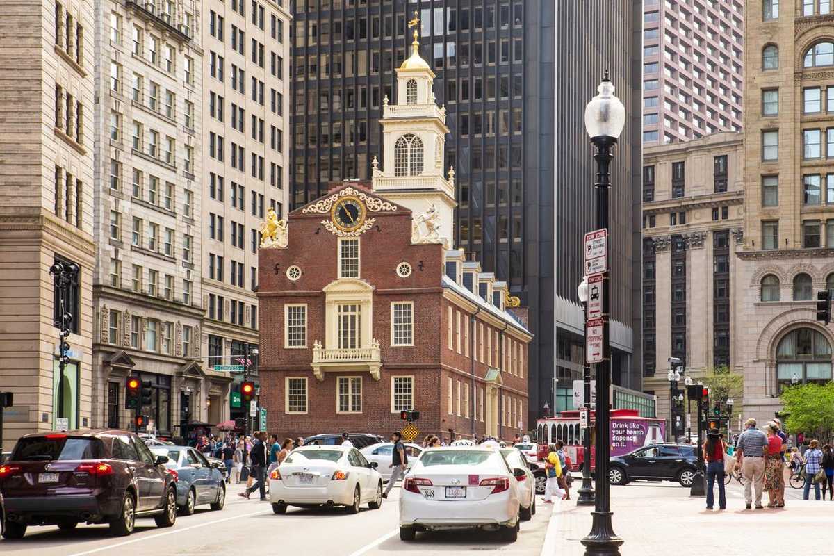 Lyft plans self-driving car launch for Boston