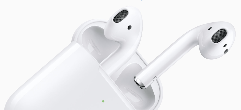 Product image of 2019 Apple AirPods wireless earphones