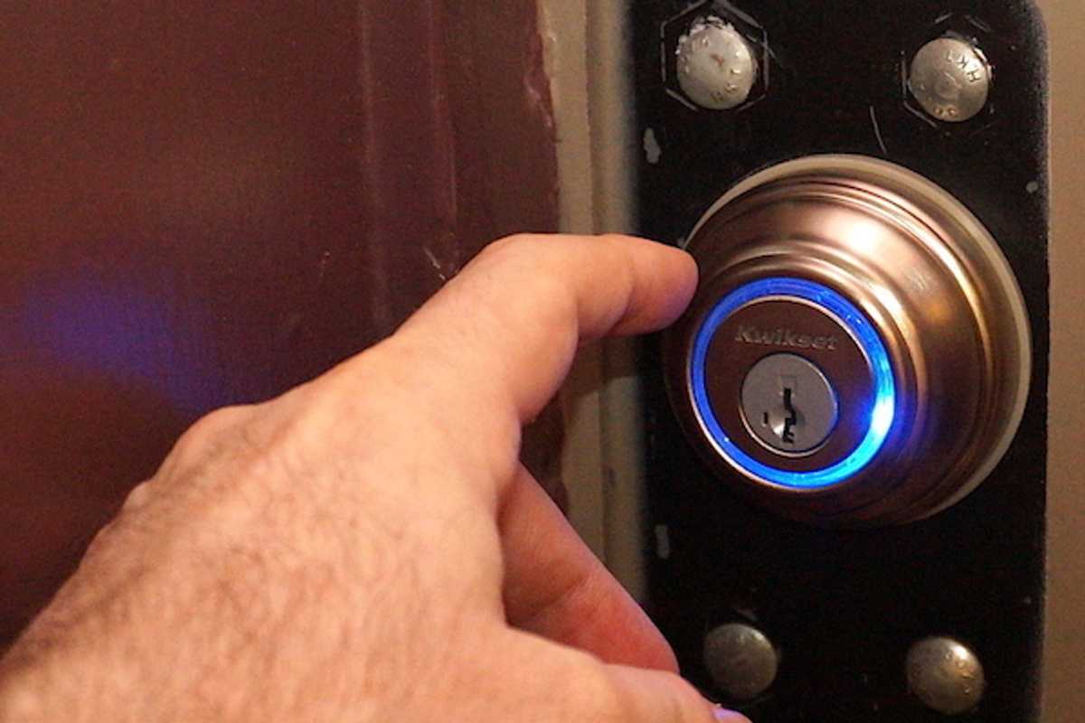 Kevo Kwikset