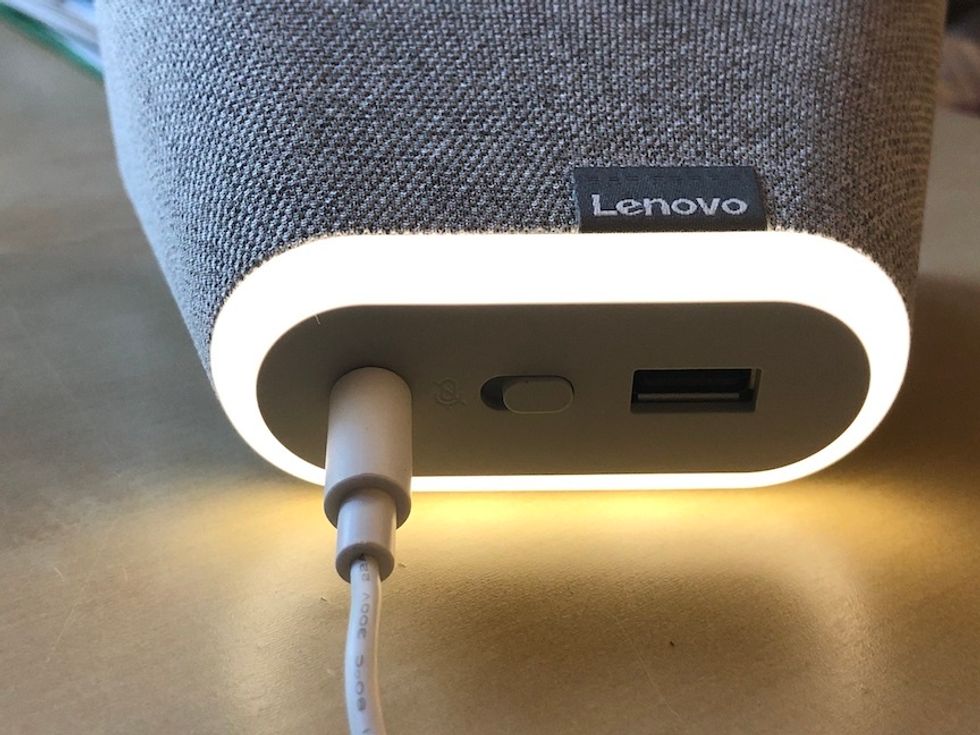 Lenovo Smart Clock Essential Review