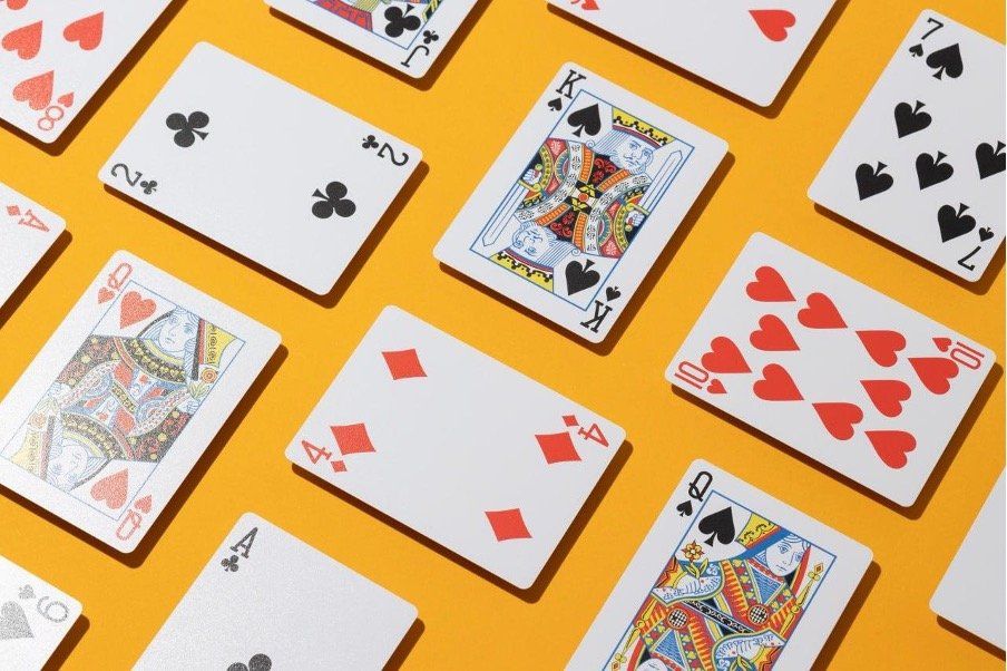 a photo of playing cards.
