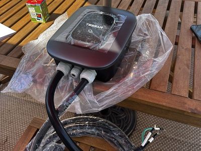 a photo of TESSAN 48A EV Charge unboxed