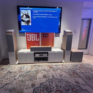 a photo of JBL sound sytem in a recording studio's