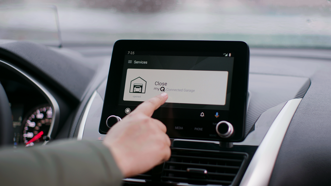 myQ brings garage door control to Android Auto​