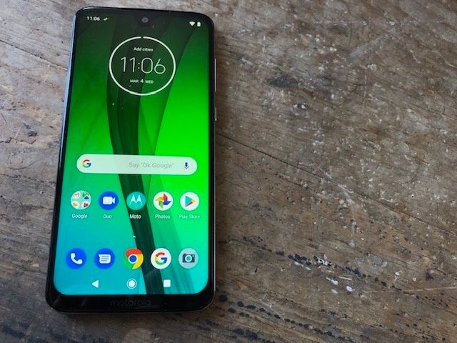 Moto G7 smartphone