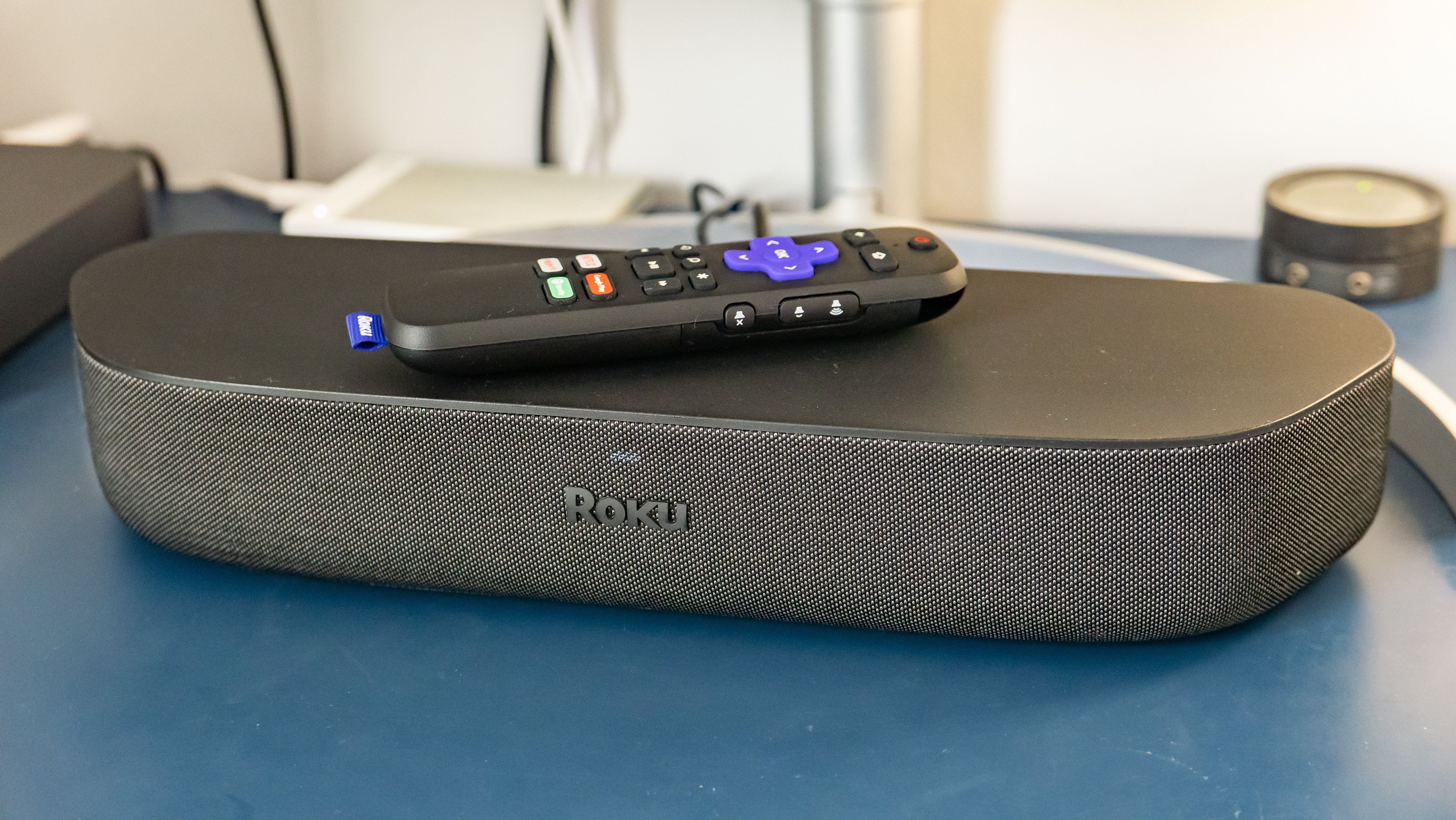 Roku Streambar Powerful 4K Streaming Media Player, Premium Audio