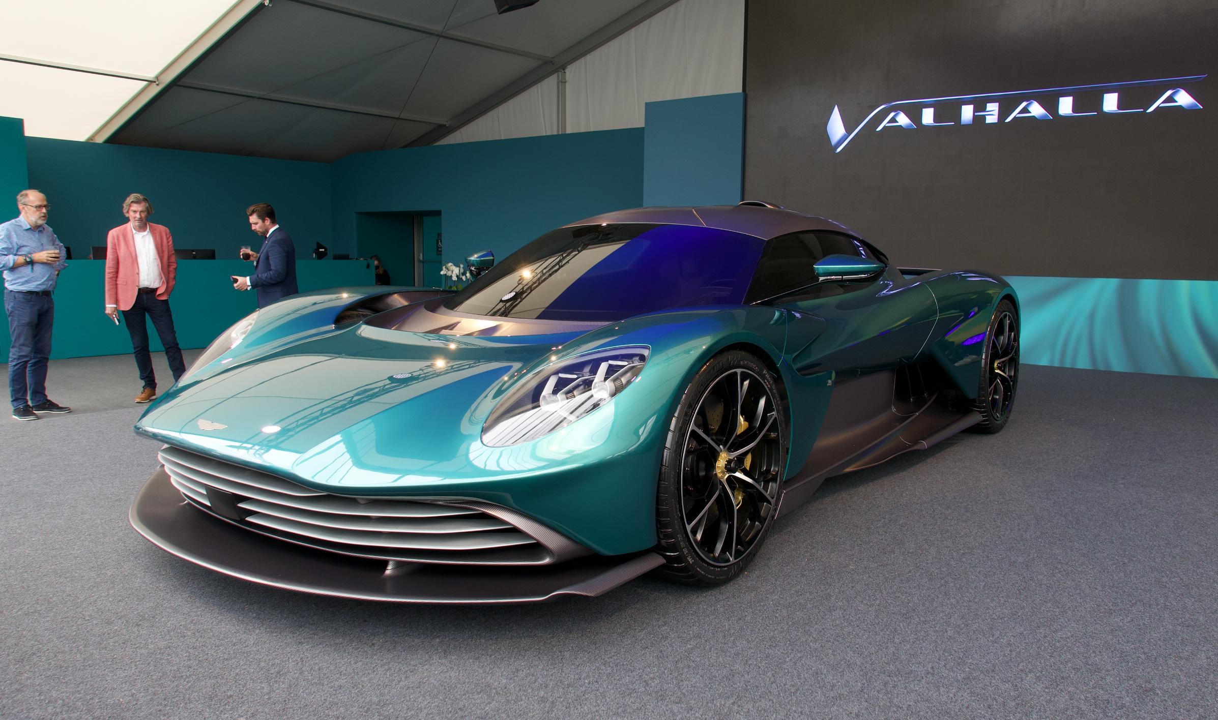 Aston Martin Valhalla plug-in hybrid