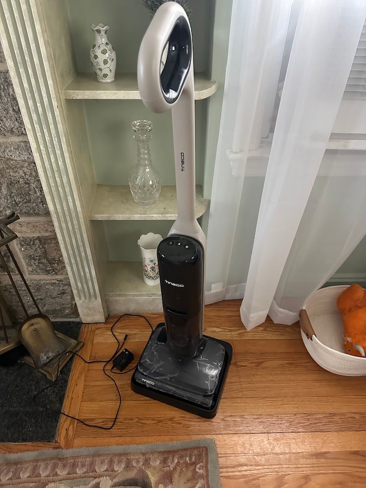 photo of Tineco GO H2O HammerHead MessDetect