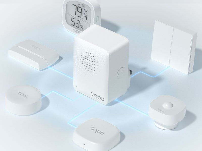 a photo of Tapo Smart Home hub and sensors