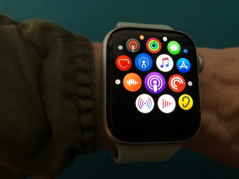 Podcast apps on the Apple Watch
