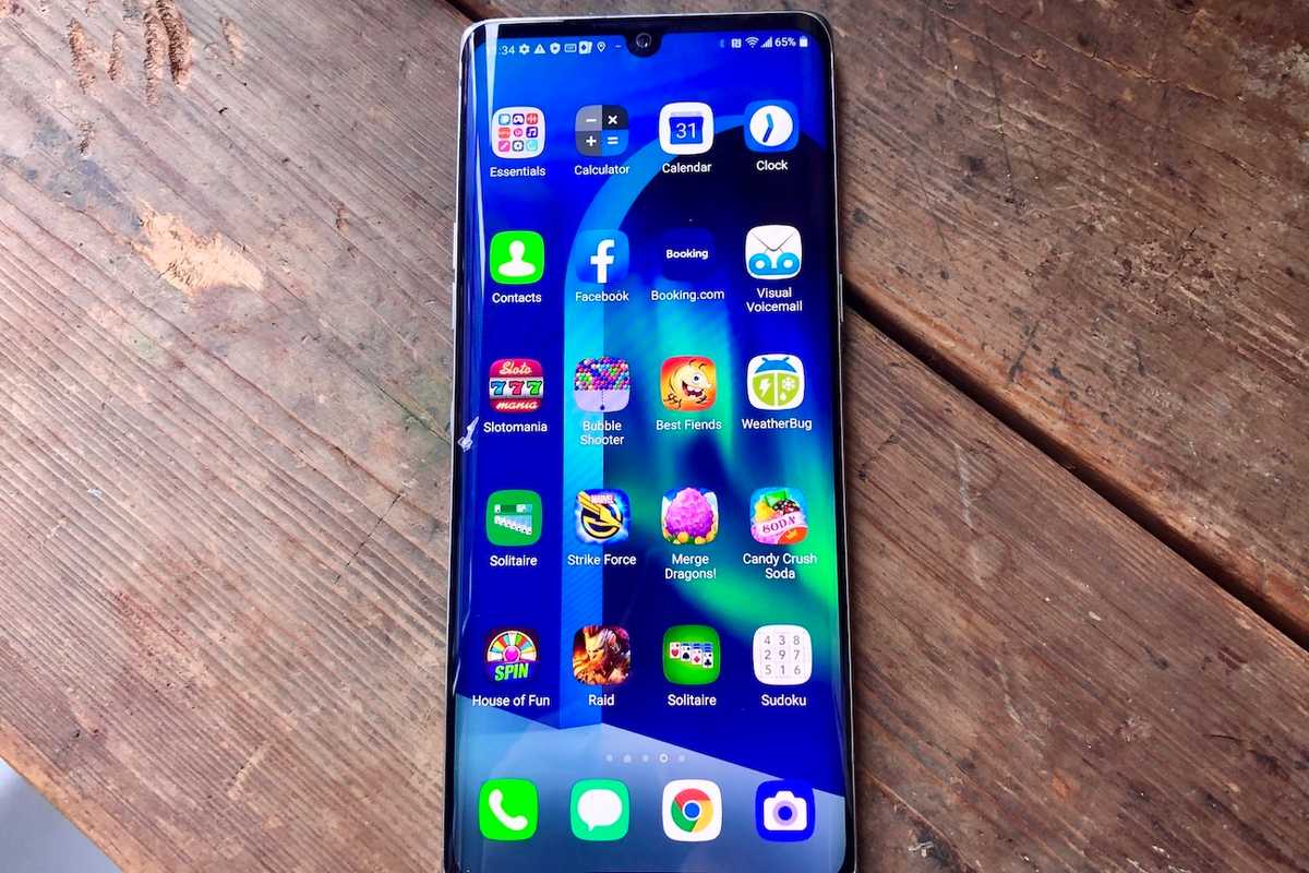 LG Velvet Review: Elegant design that misses one or two marks