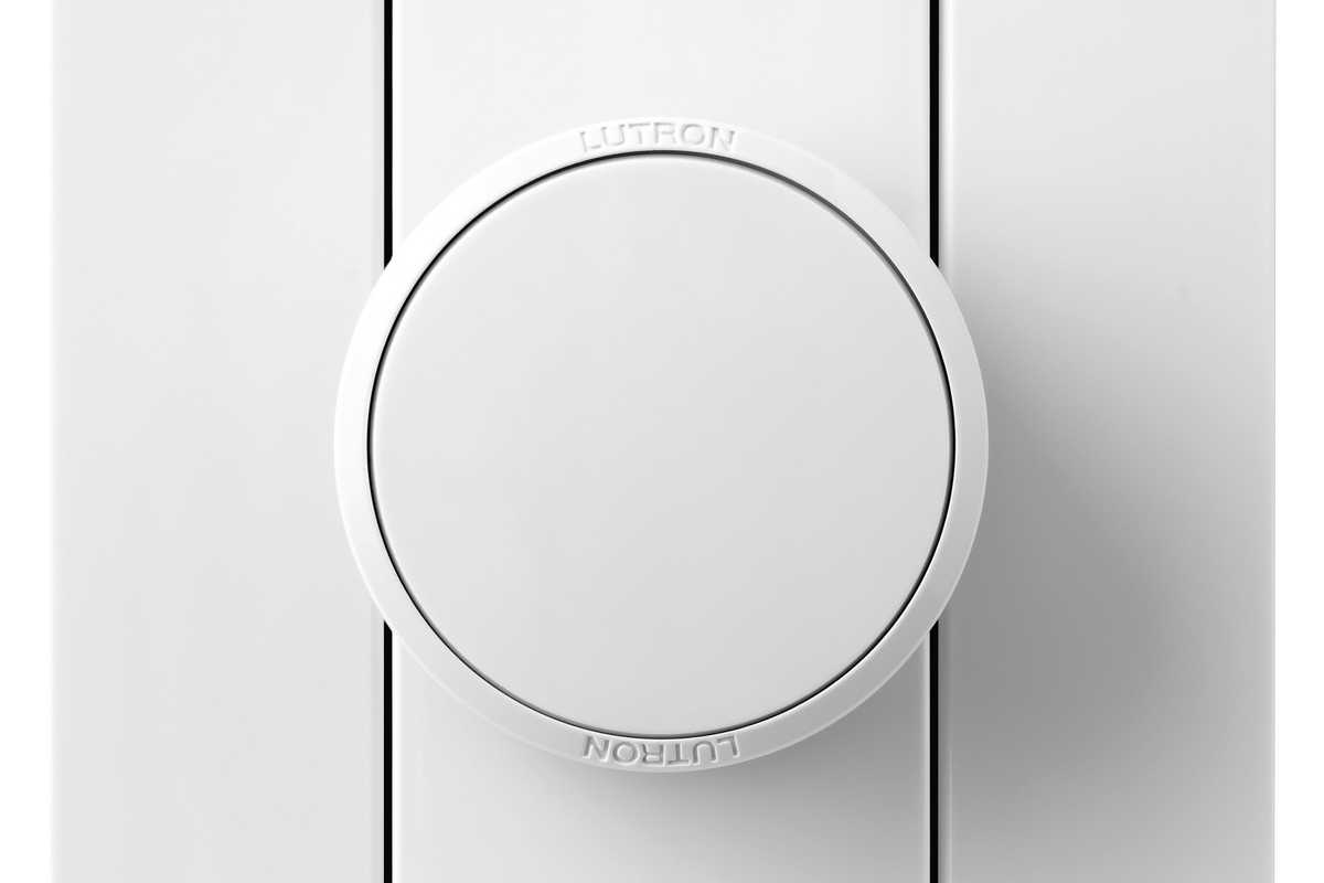 Lutron's Wireless Dimmer for Smart Bulbs Works Everywhere and Looks Good Too