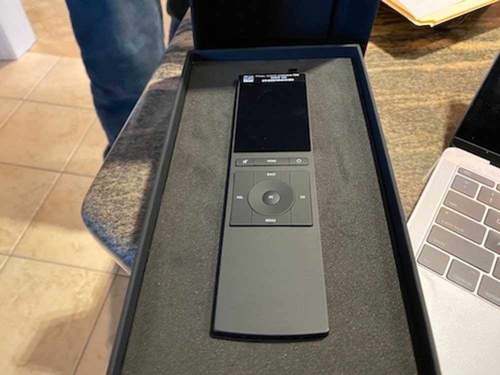Télécommande Neeo By Control4 Avec écran Tactile, état Testé, Usage Super Yacht