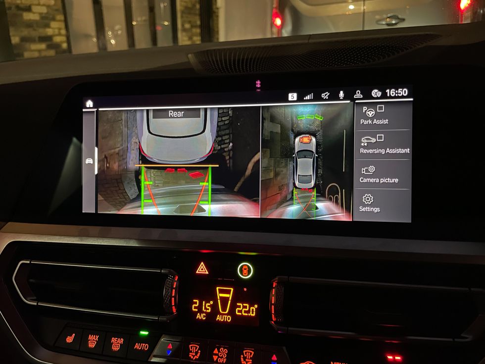 Parking view of 2020 BMW 4 Series
