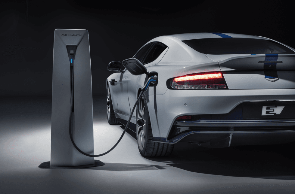 Photo f the Aston Martin Rapide E charging