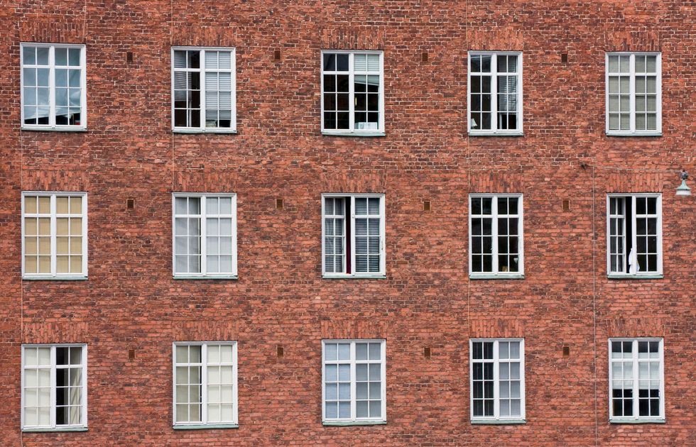 photo of a apartment building