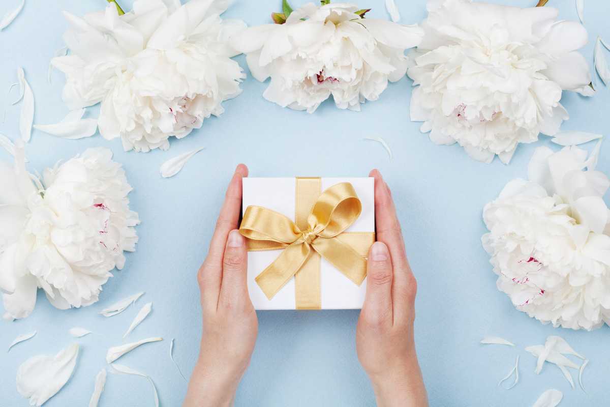 photo of a present for a wedding shower