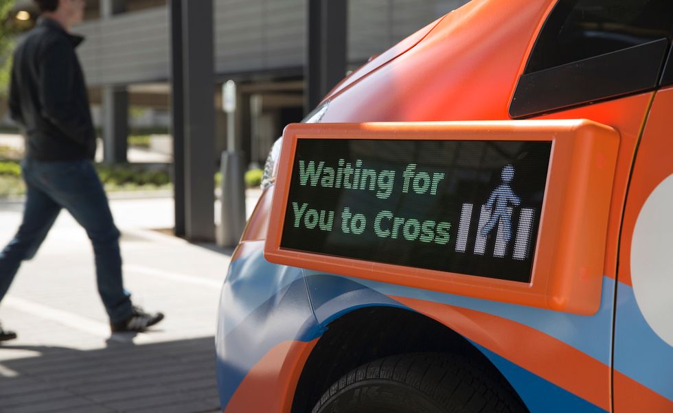 Photo of an LCD display on a driverless van by Drive.ai