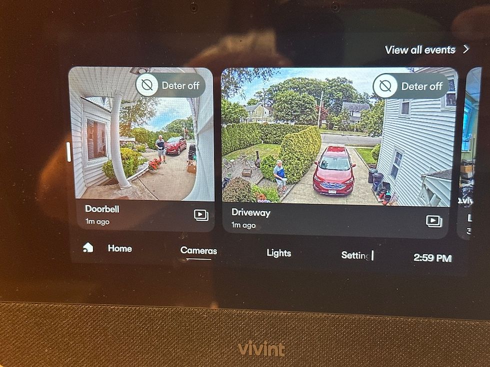 photo of camera feeds on Vivint Smart Hub Pro 2