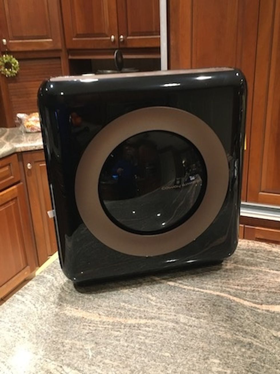 Photo of Coway Airmega AP-1512HHS air purifier.