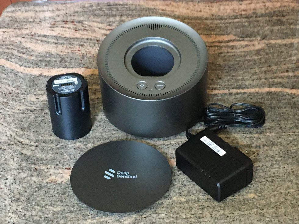 Photo of Deep Sentinel AI Hiub and Backup battery
